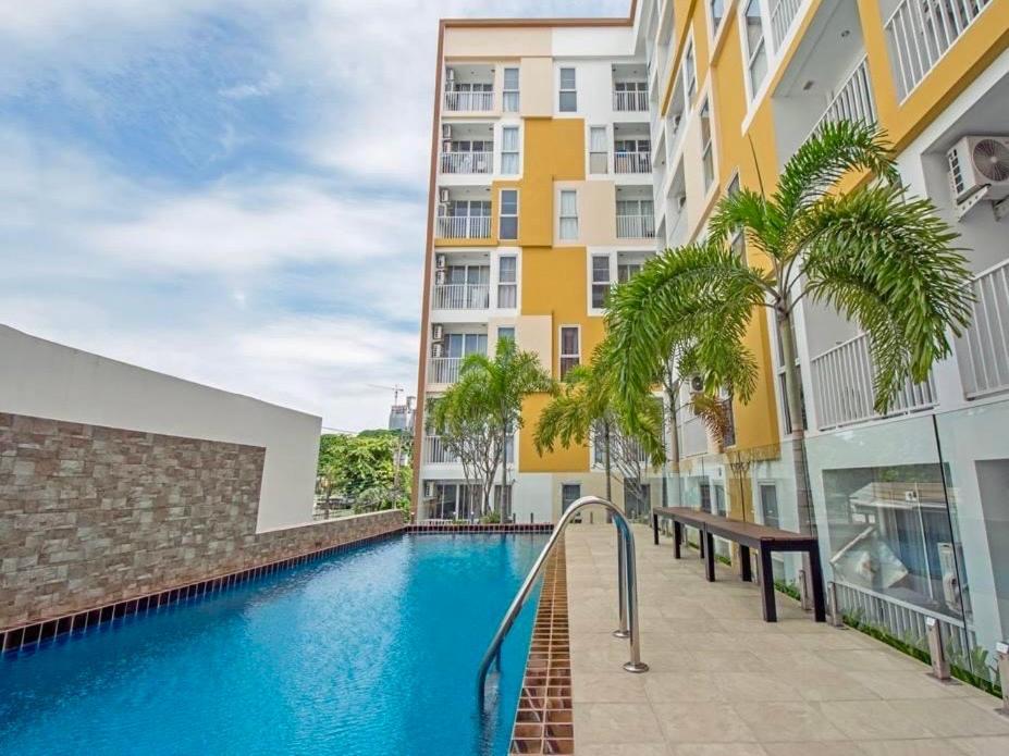 Town Sukhumvit 71 Apartment Bangkok Exterior photo