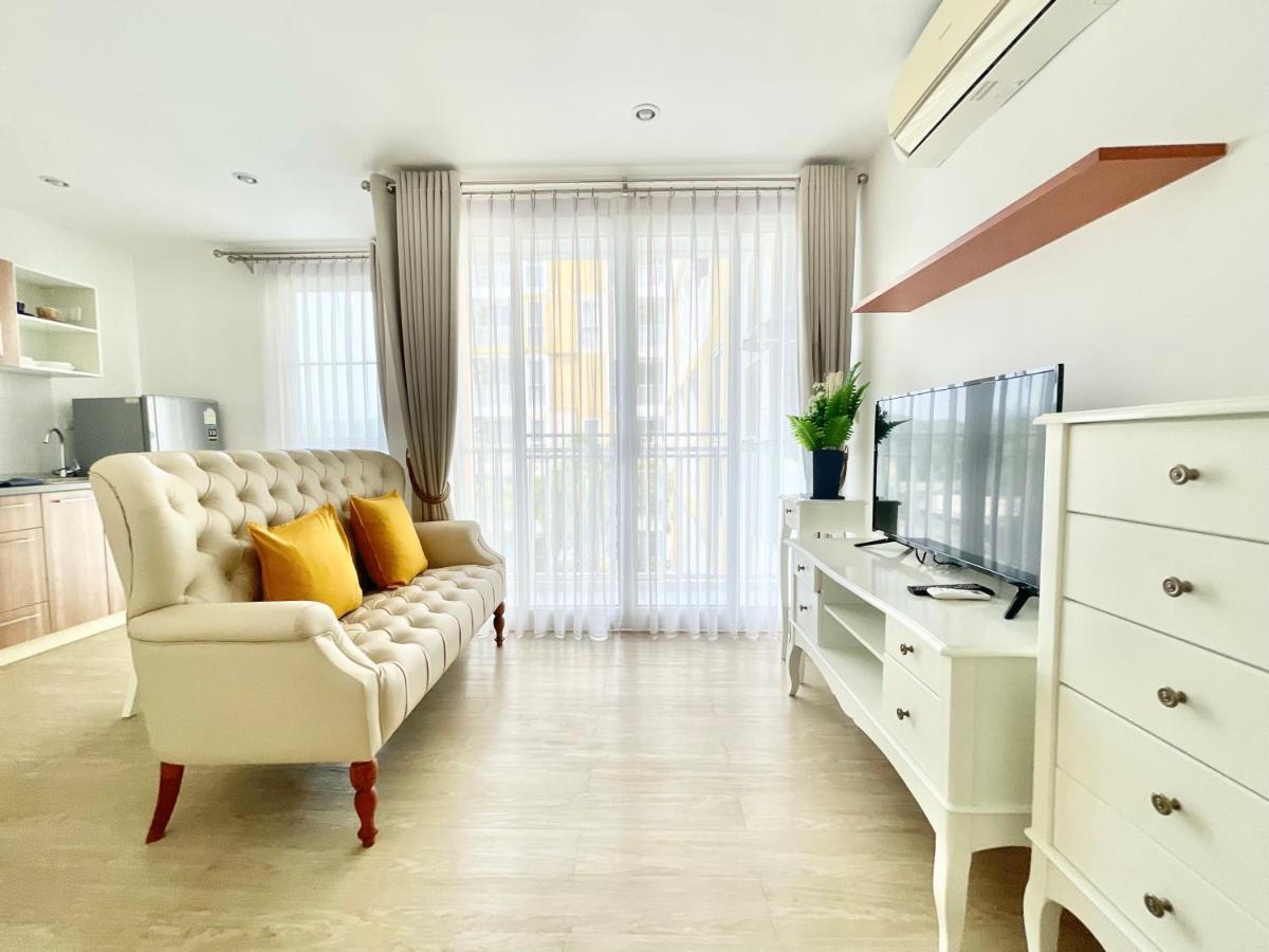 Town Sukhumvit 71 Apartment Bangkok Exterior photo