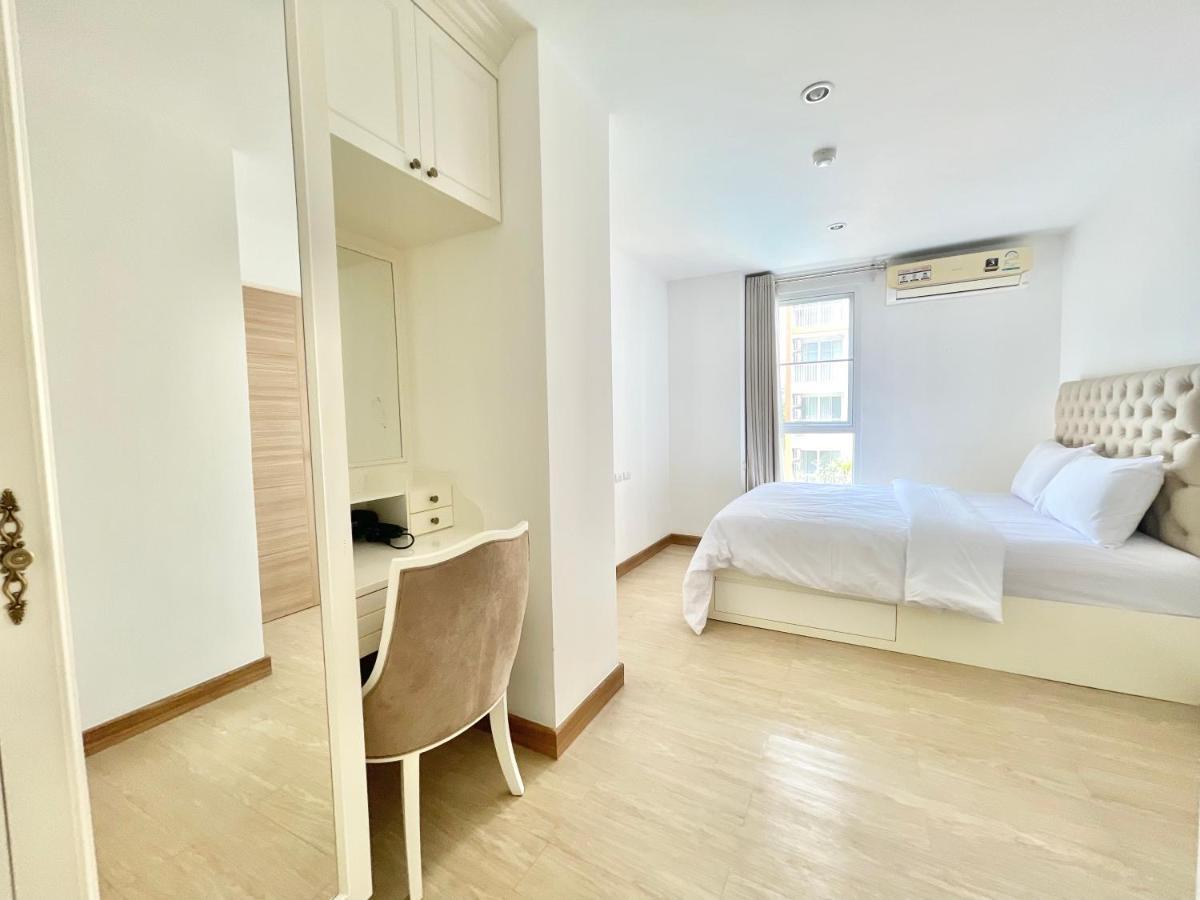 Town Sukhumvit 71 Apartment Bangkok Exterior photo